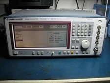 Rohde & Schwarz SMT03 5 KHz-3 GHz Signal Generator Opt SM-B4 SM-B6 SM-B8