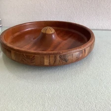 Vintage, MCM, beautiful, 11.5 " diameter, nut bowl.