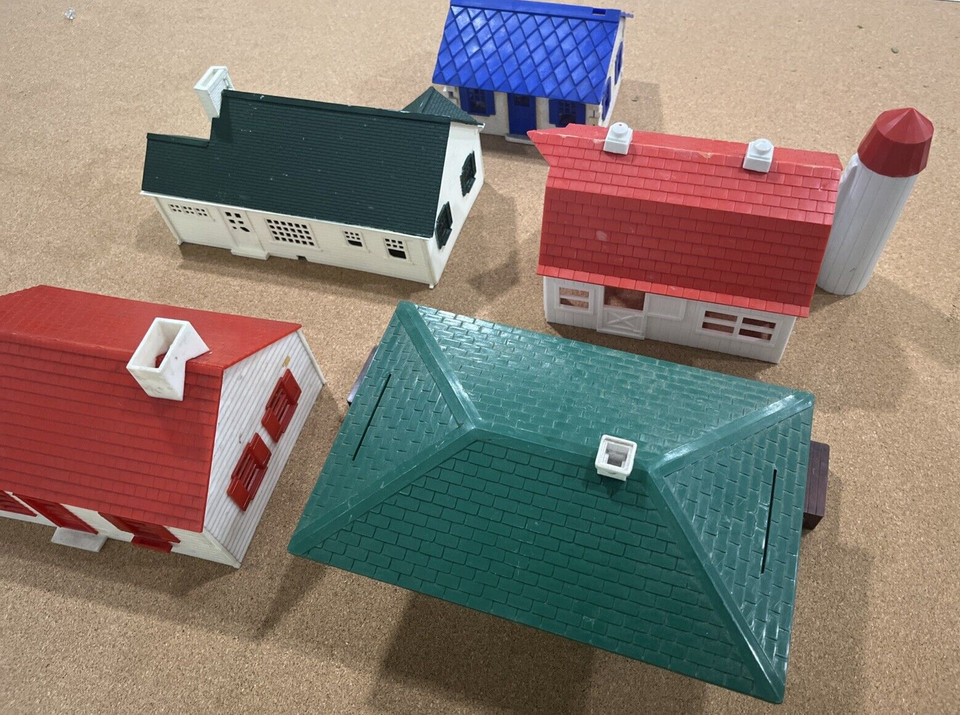 O Scale Houses And Barn For a Model Train Layout LOT OF 5. eBay