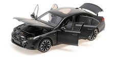 Minichamps 1/18 BMW i5 MATT GREY 2023 WITH OPENINGS - 110023401
