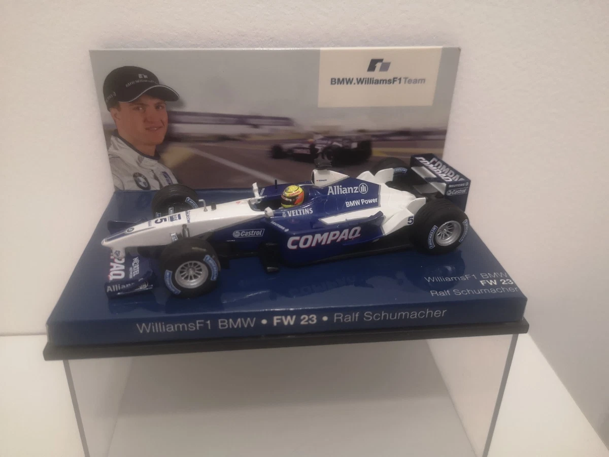 Voitures Formule 1 miniatures Année du véhicule 2001 1:43