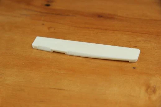 MARKENLOS BIG BONE SADDLE 76x13x3 KNOCHEN STEG COMPENSATED WESTERN ACOUSTIC DREADNOUGHT