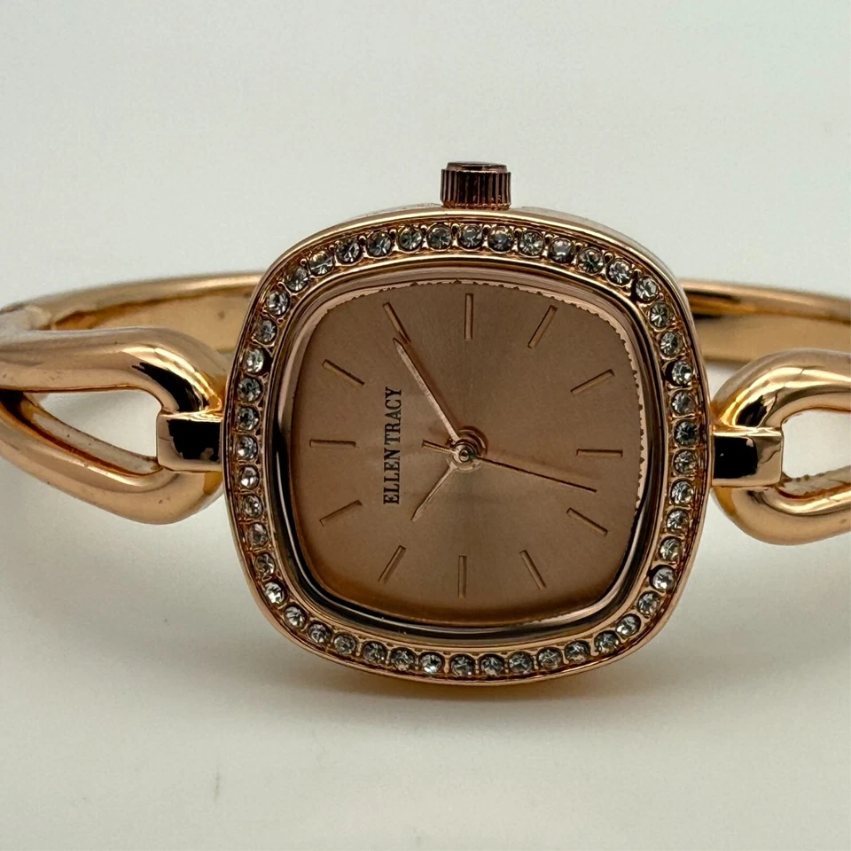 NOVO Relógio Feminino ELLEN TRACY Tom Ouro Rosa, Pulseira Articulada de Cristal, ETJ8165RG - Imagem 4 de 4