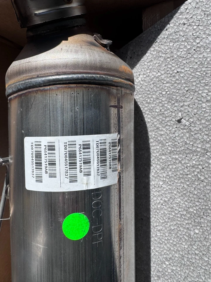 Conjunto de filtro de partículas diésel Mopar genuino 68417519AB Foto 3 de 4