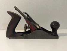 Vtg Dunlop Smooth Base Wood Plane #4DBB Made In The USA.