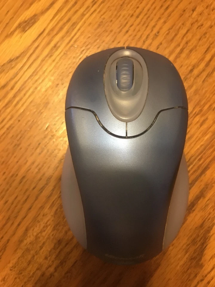 Microsoft Wireless Optical Mouse 2.0 1008 Gray/Black (NO RECEIVER) Ships N 24h - Image 2 of 3