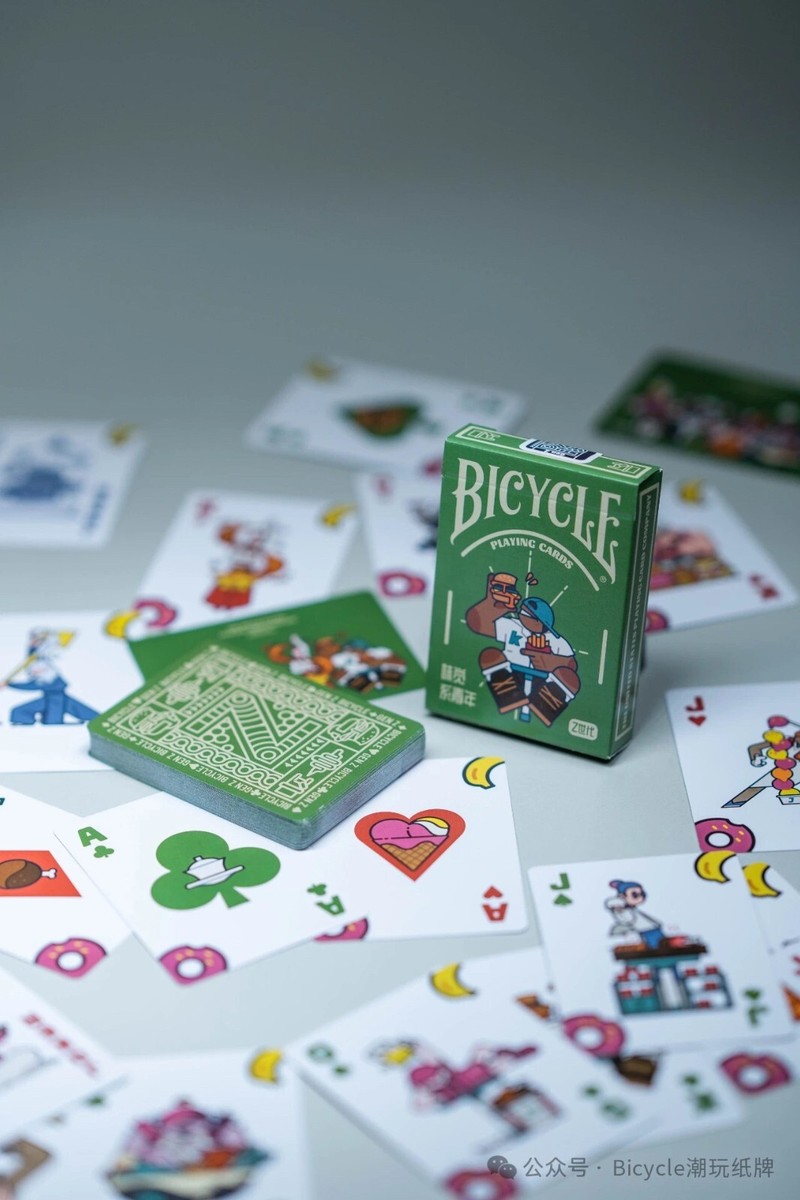 BICYCLE Decades Playing Cards4種 4 BICYCLE VINTAGE CLASSIC