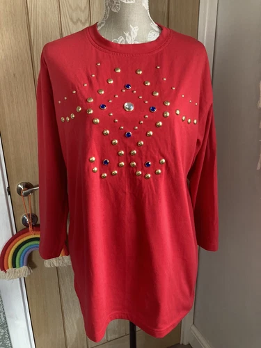 80s vintage longline jumper Top embelleshed jewel and studs. Eyes On California