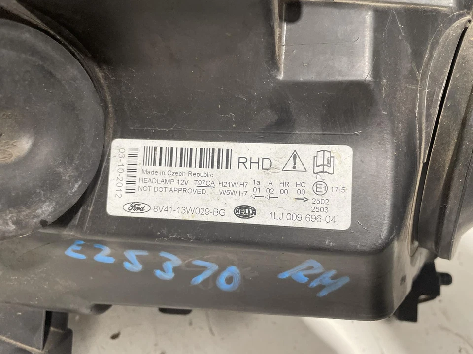 Ford Kuga Right Head Light TE 11/2011-11/2012 - image 3 of 4