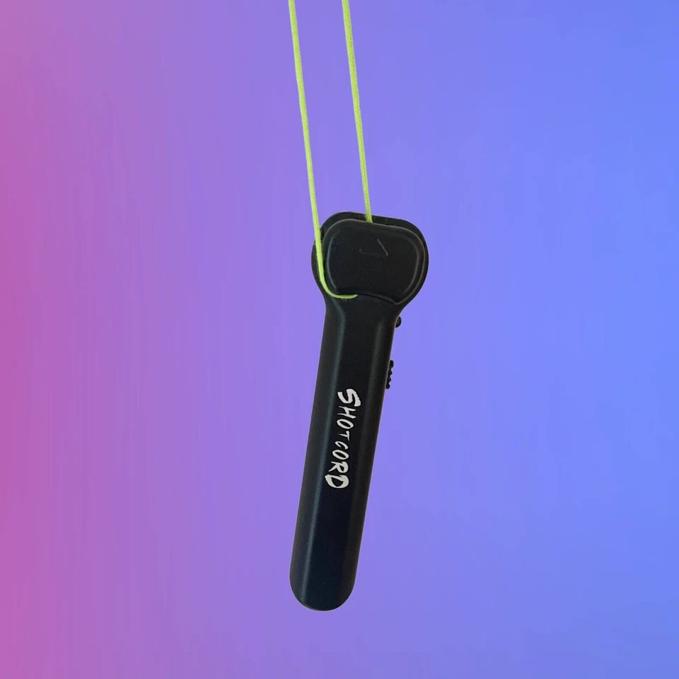 LO ÚLTIMO NUEVO Tirador de Cuerdas Brilla en la Oscuridad Lazo de Luz Negra Flujo Juguete Rave Foto 2 de 4