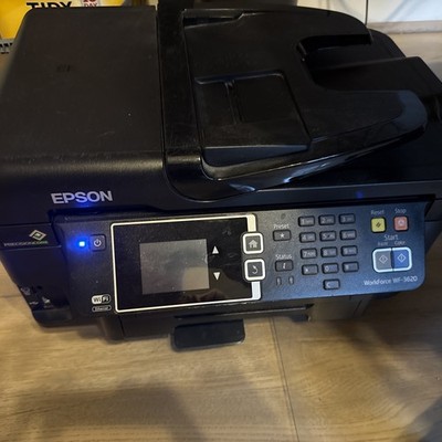 Epson Workforce WF-3620 Wireless All in One Inkjet Printer Needs Cleaning **READ