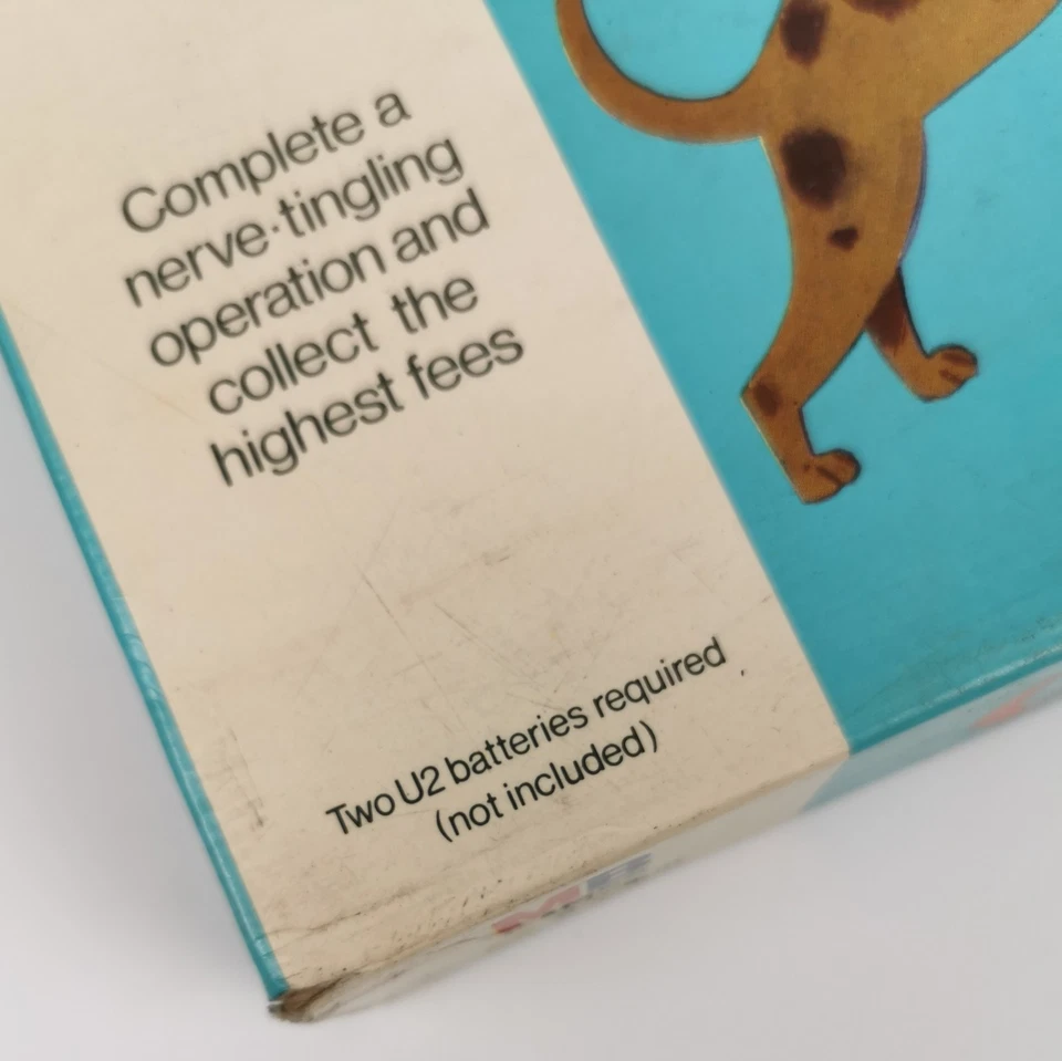 100% WORKING Vintage 1976 ORIGINAL MB Games OPERATION Board Game - Image 4 of 4