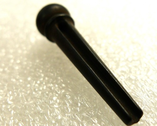 6 pcs Acoustic Guitar Ebony Bridge Pin & 1pcs End Pin With Green Abalone Dot EB2 - Picture 7 of 7