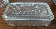 Vintage Rectangular Glass Refrigerator Covered Dish With Lid, Ribbed, Fruits/Veg