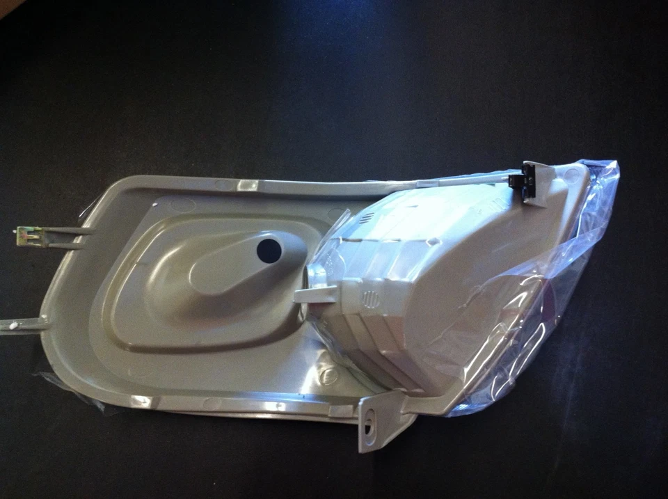 Lâmpada de Estacionamento/Marcador, Lado Dianteiro Direito para Chevrolet Venture 1997-2005 (15130499) - Imagem 3 de 4