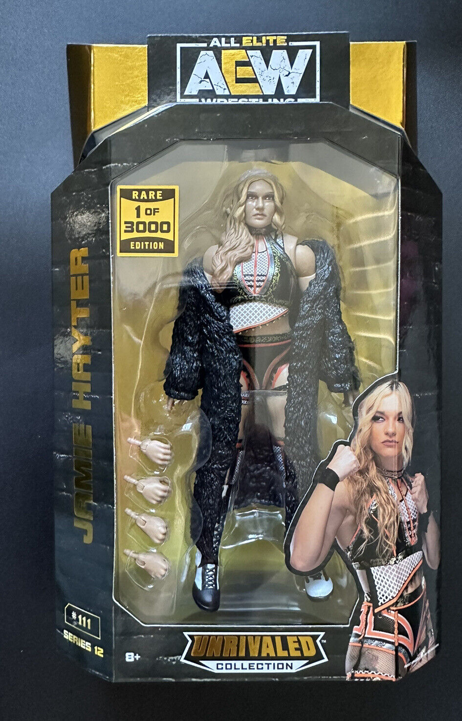 AEW Mystery Box (12x12x8) (1 Rare or Chase, 3 AEW Figures, 1