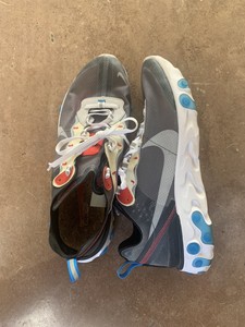 react element 87 dark grey
