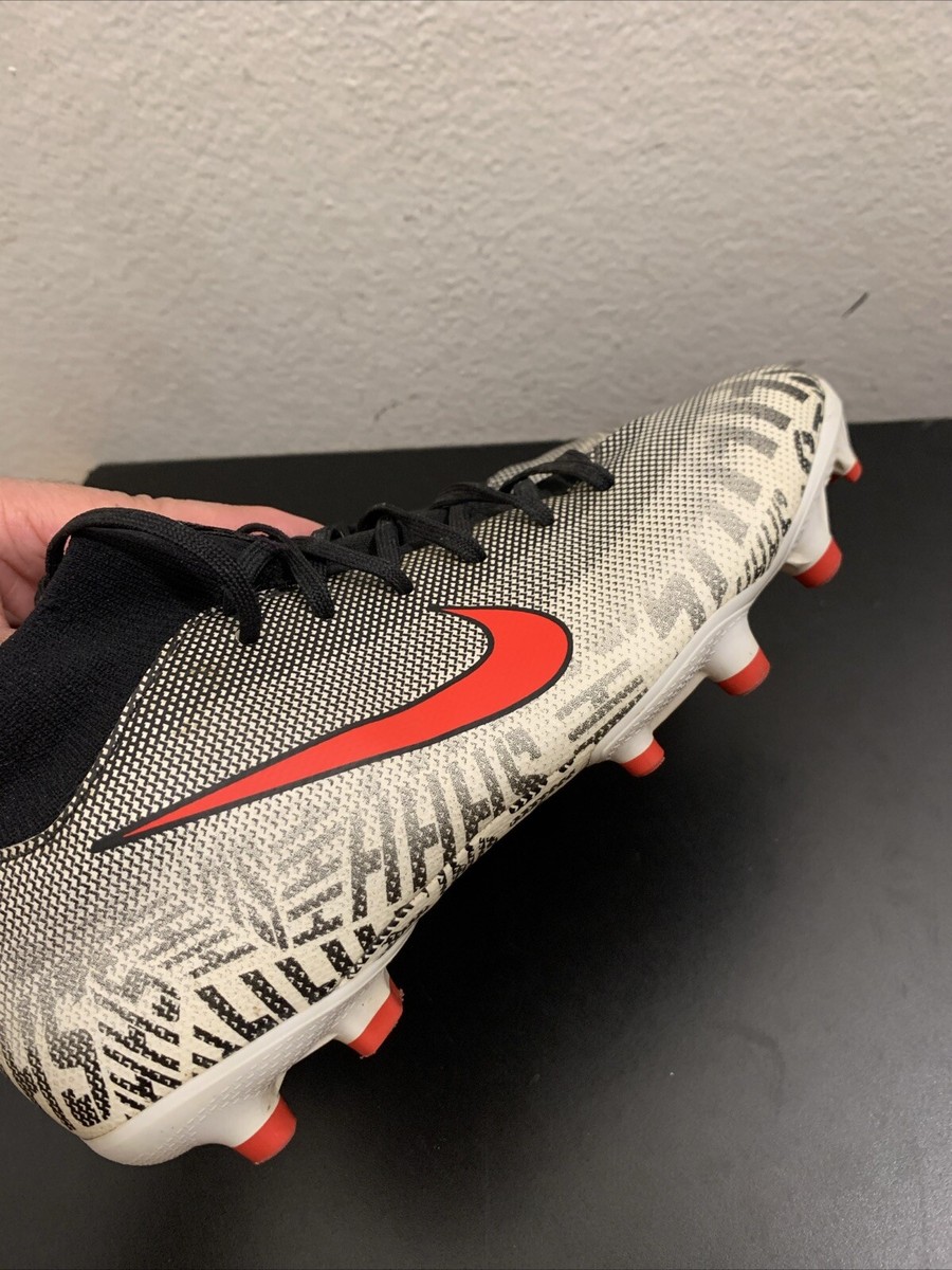 Nike Mercurial Vapor 12 Academy NJR FG/MG White Challenge Red Sz