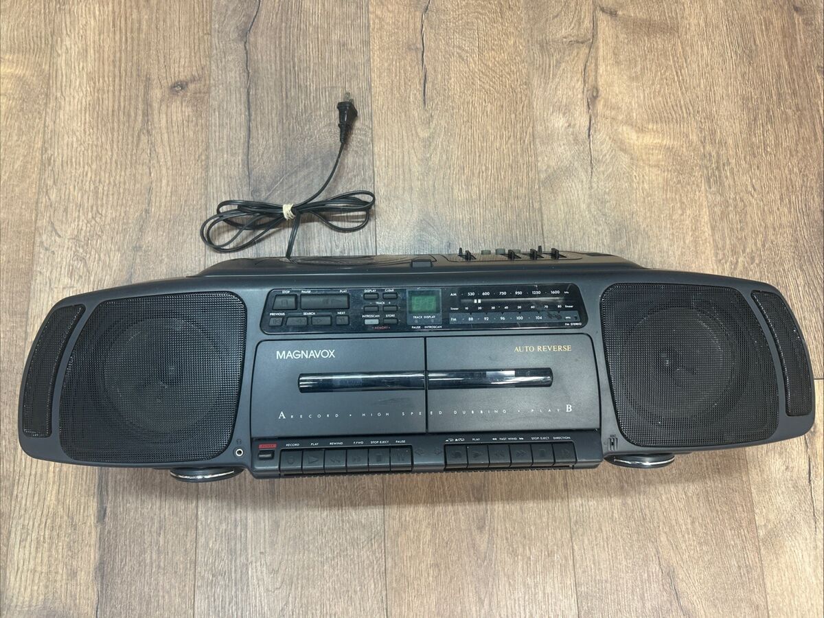 Vintage 1989 Magnavox AZ8390 Radio Cassette Recorder Vintage 1989 Magnavox AZ8390 Radio Cassette Recorder
