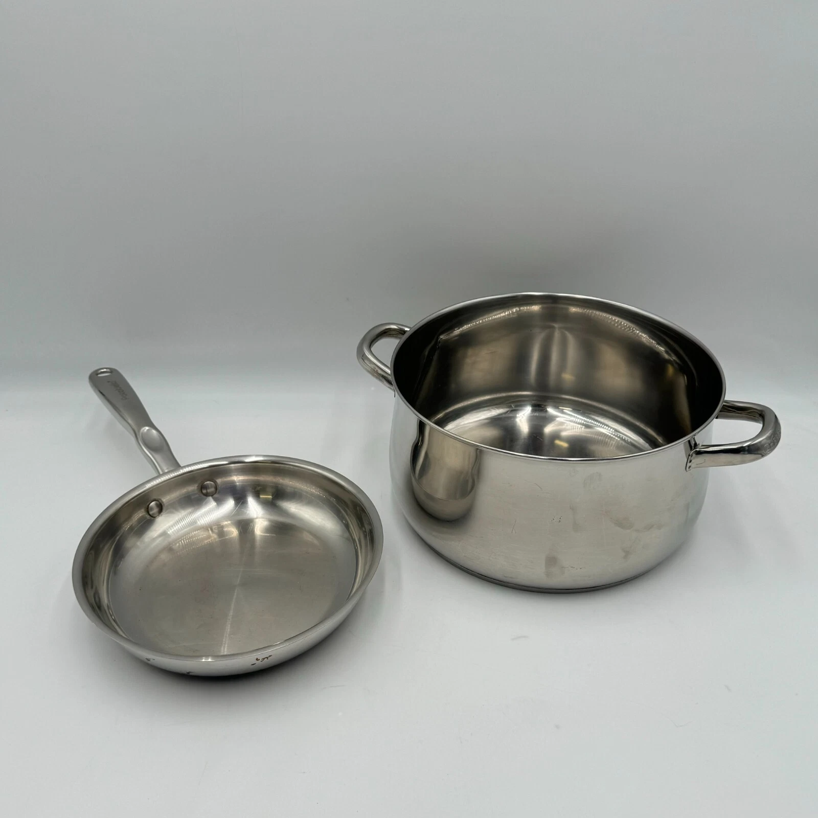 Potobelo Stainless Steel 8in Frying Pan & Chefs Pride 6qt Stock Pot 3 Ply Base
Opens in a new window