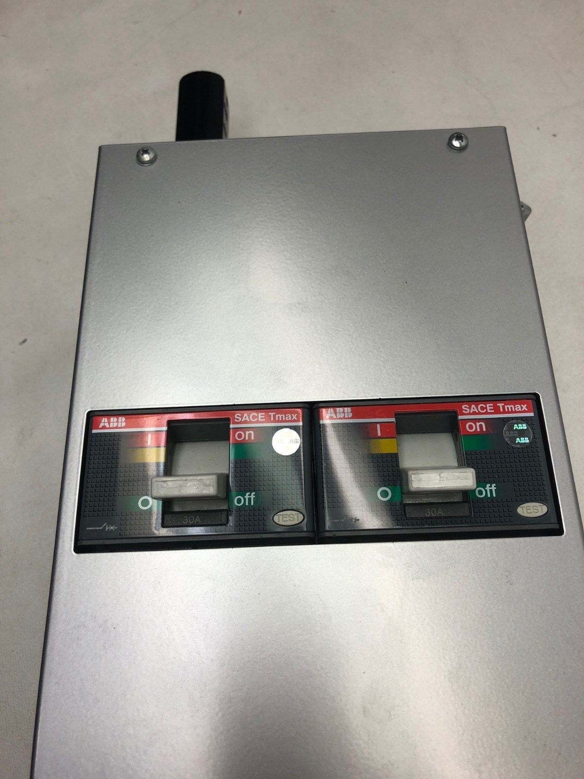 StarLine Busway Tap Bo Amp Drop Box 3ø 60-amp CBMDC225HE37-6 (2)560C6S ...