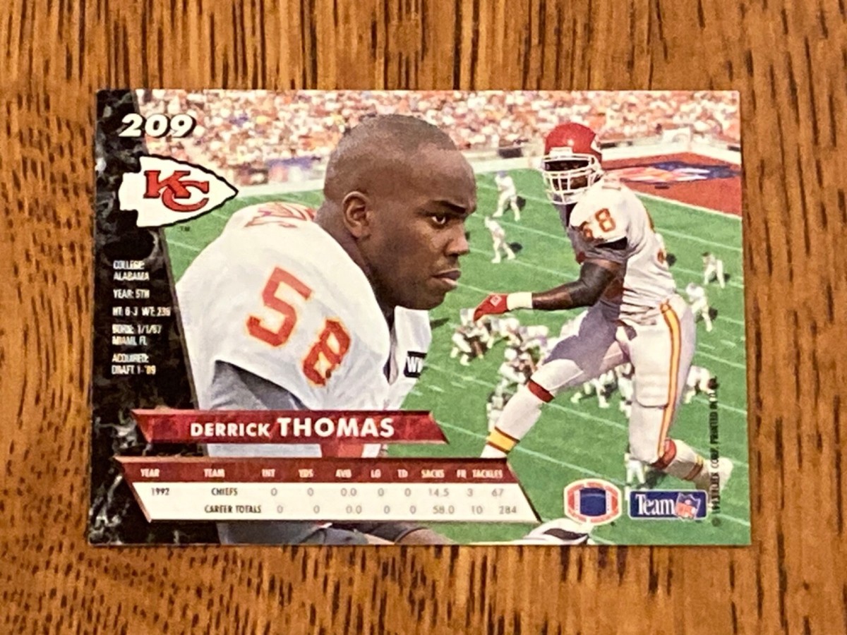 1993 Fleer Ultra Football Card - Derrick Thomas #209 - Kansas City