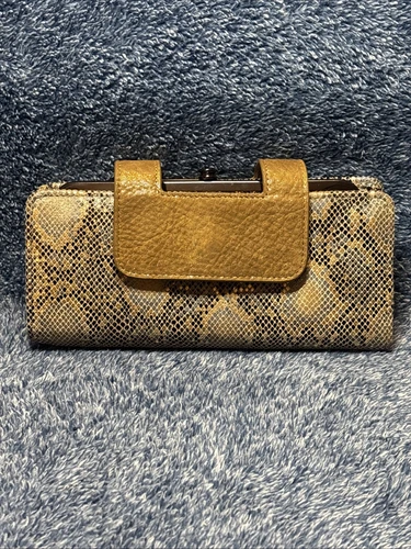 HOBO INTERNATIONAL NANCY Genuine Leather Wallet Clutch Metal Snake Print