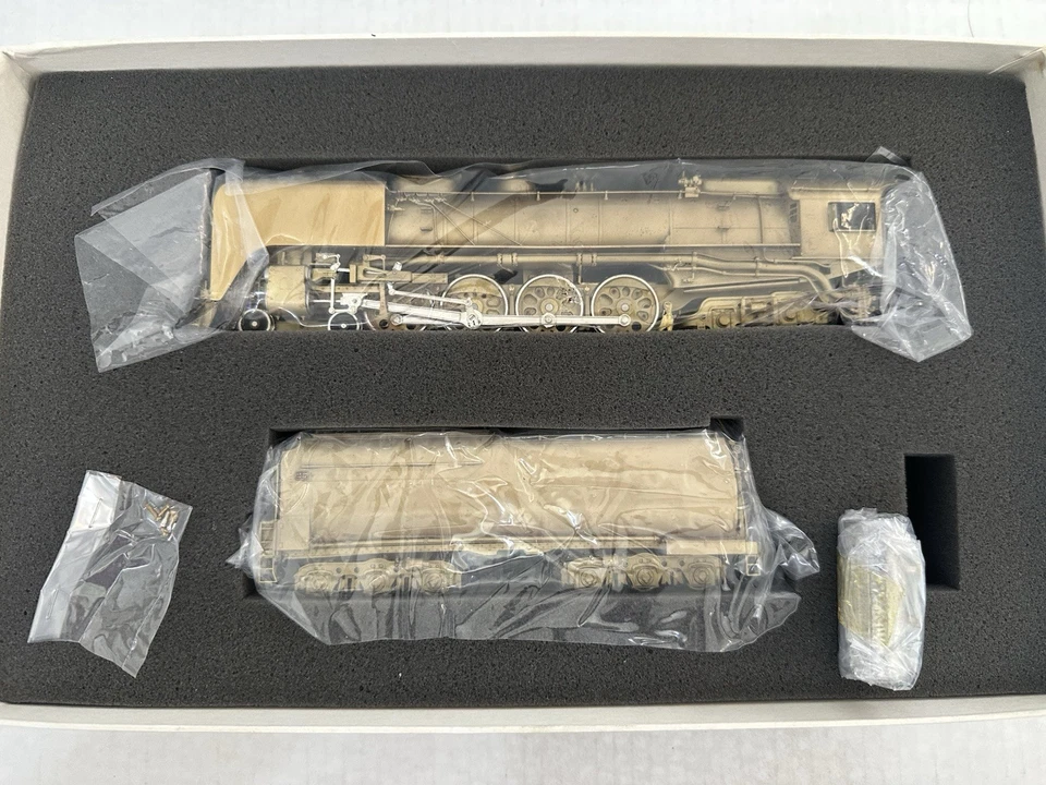 Atlas HO Scale Union Pacific Steam Loco Modern FEF-1 PFM Brass - Image 4 of 4