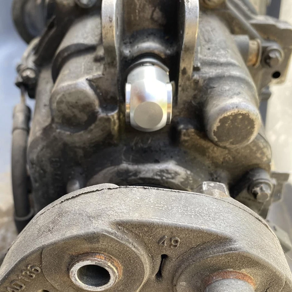 Conector de buje sólido para junta de varilla de cambio BMW 25117580281 repuesto Foto 3 de 4