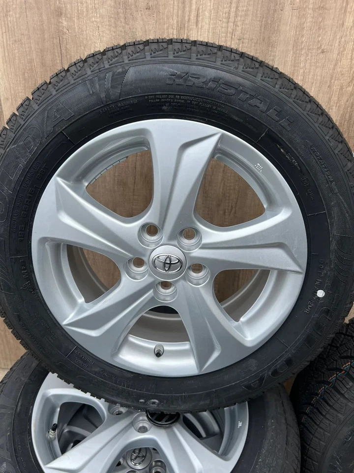 4x neue original Winterräder 15 Zoll Toyota Yaris XPA1F EU M 185 65 R15 RDKS - Bild 3 von 4