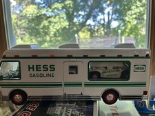 1998 Vintage Hess Recreation Van