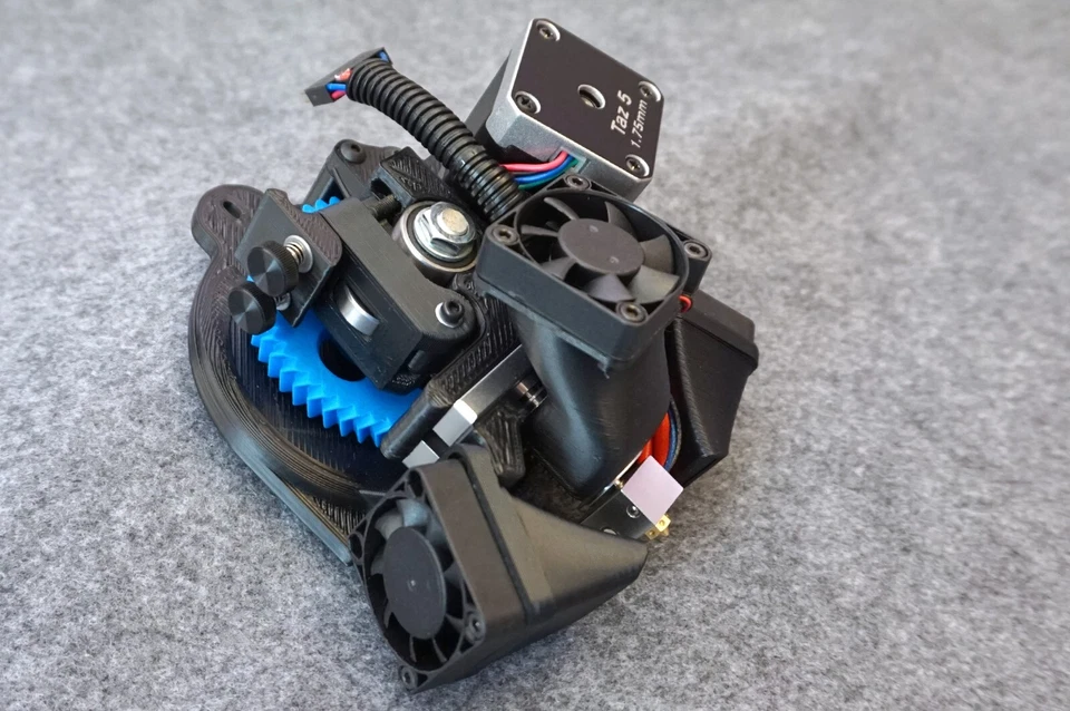 Cabezal de herramienta extrusora única LulzBot TAZ 5 1,75 mm boquilla de 0,5 mm, plug and play Foto 3 de 4