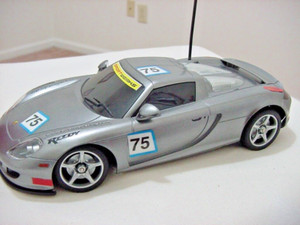 RC NIKKO SILVER PORSCHE CARRERA GT 1:18 W/ 2SETS BATTERY+CHARGER RADIO SHACK