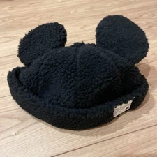 Tokyo Disney Resort Limited Mickey Mouse Ears Cap Black Fluffy Winter Hat Japan