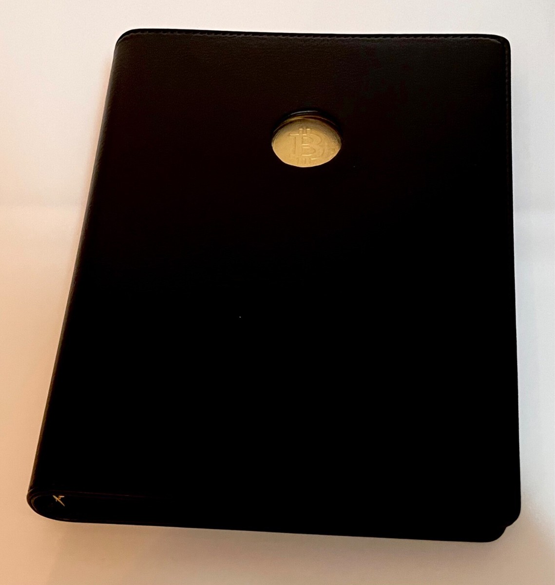 Planner For Coins and Crypto Currency With Key chain and Coins | eBay