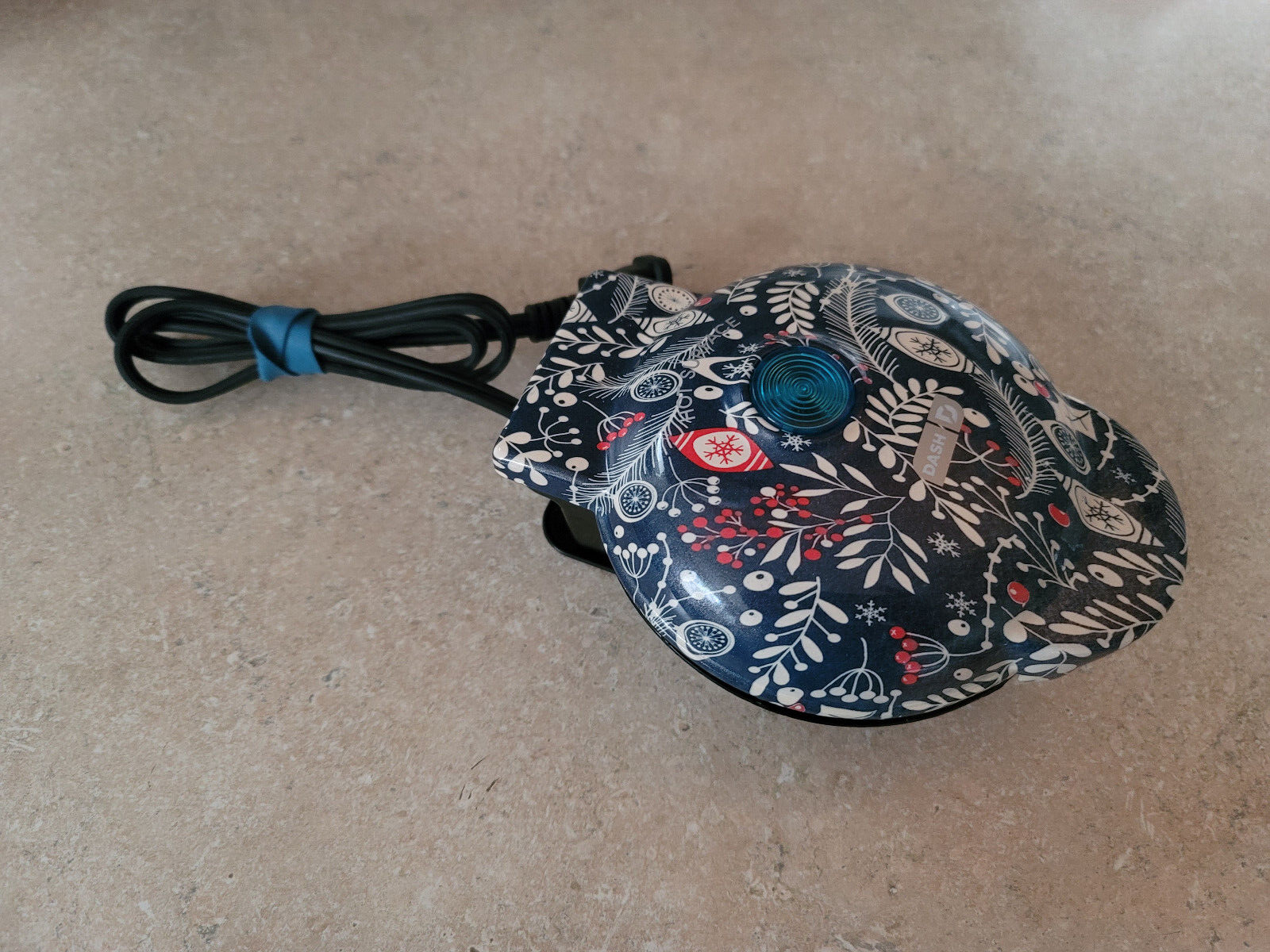 Compact 4-Inch Mini Waffle Maker with Nonstick Mold and Quick Heat PTF Technology-image