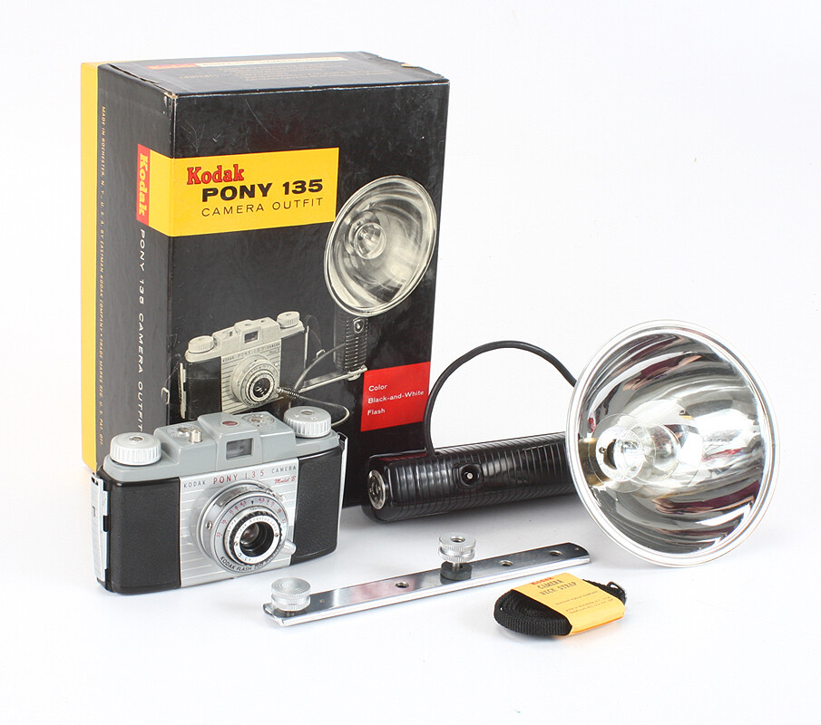 KODAK PONY 135 MODEL B, 51/4.5 KODAK ANASTON, BOXED, STIFF