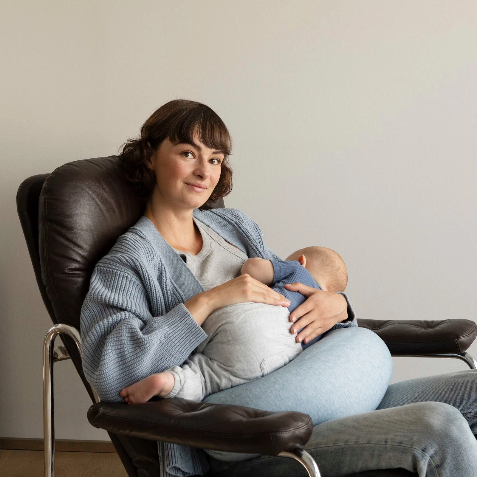 Adjustable Nursing Pillow - Breastfeeding, Bottle Feeding, Baby Support - E...
Opens in a new window
