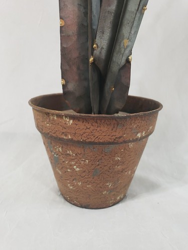 Metal Cactus Sculpture In Pot Rustic Desert Southwestern Farmhouse Themed Decor - Picture 4 of 13