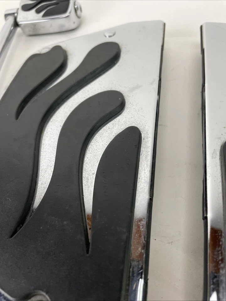 Harley Road King 2000-10 estribo trasero pasajero mSet y pedales de acoplamiento de palanca de cambios Foto 2 de 4