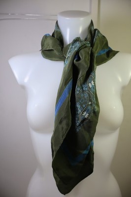 VALENTINO 100% Seide Seidenkrawatte Schal Foulard Made in Italy Vintage Casual