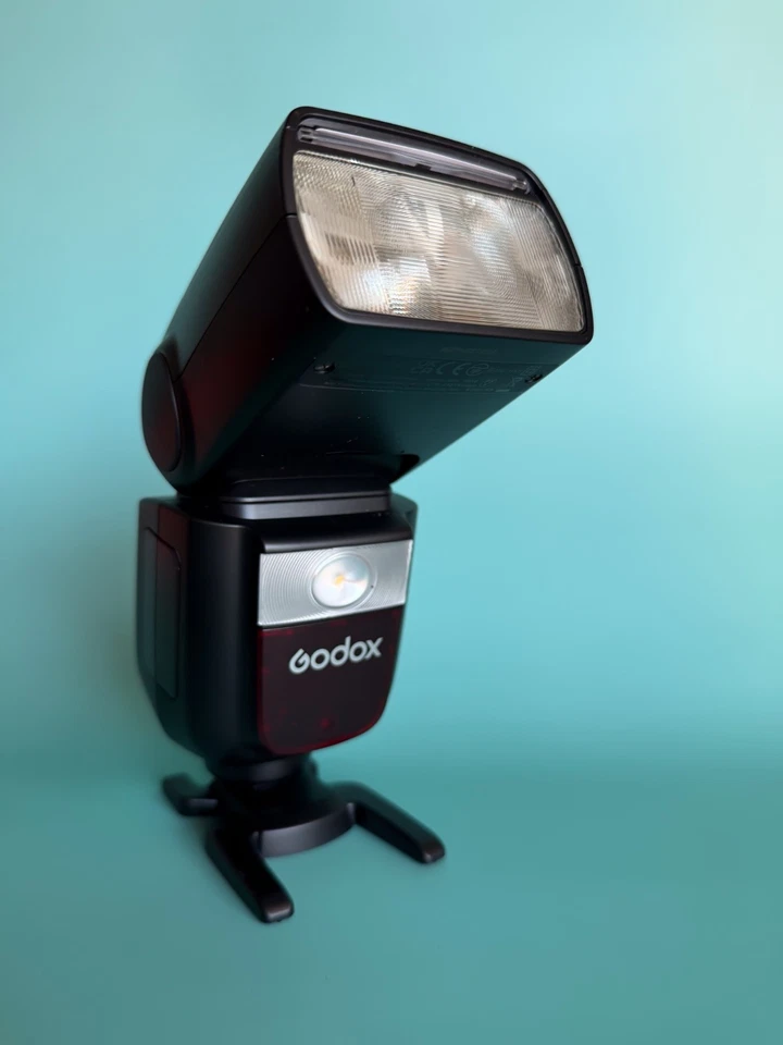 Godox V860III-S Blitzgerät mit Akku für Sony - Schwarz - Bild 2 von 4