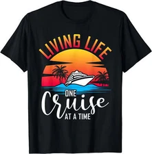Living Life One Cruise At A Shirt Cruise Souvenir T-Shirt