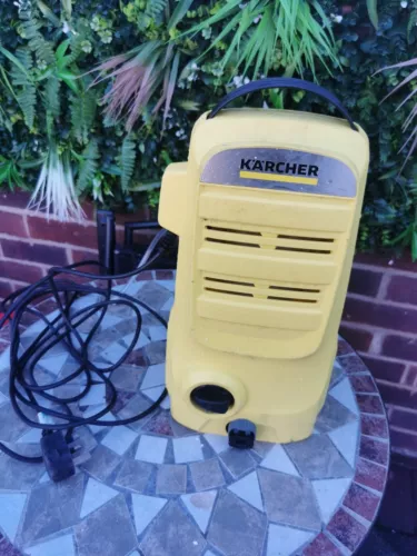 karcher k2 compact pressure washer - unit only  no attachments included. Fully w