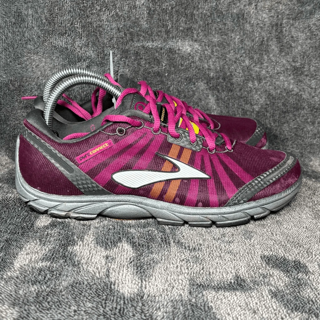 Brooks Pure Connect Womens Running Shoes Purple Athletic Sneakers Size 9