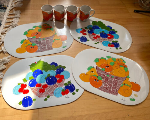 LOT OF 8 Nancy Lynn Retro Fruit Mugs Placemats - Picture 1 of 6