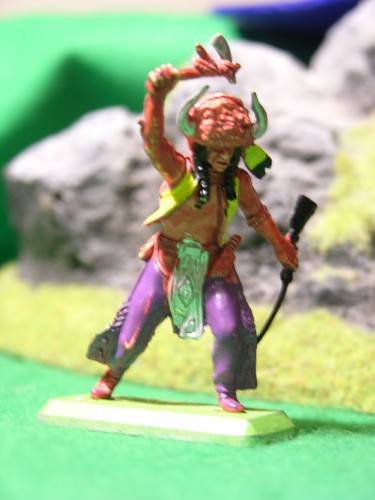 BRITAINS, INDIAN BRAVES & WARRIORS MULTI-LISTING - Picture 13 of 19