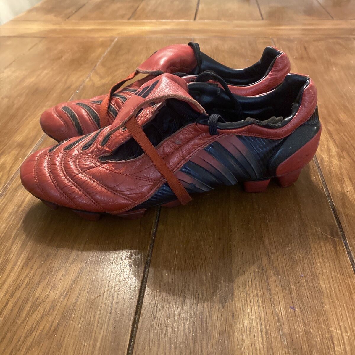 Adidas Predator Pulse Red & Black FG UK 8 1/2 Originals RARE Adidas Predator Pulse Red & Black FG UK 8 1/2 Originals RARE