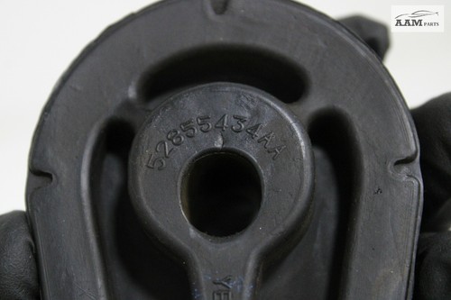 2013-2018 DODGE RAM 1500 4WD EXHAUST PIPE INSULATOR HANGER BUSHING MOUNT OEM - Picture 5 of 6