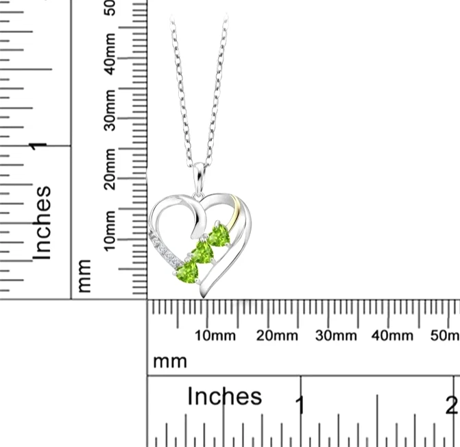 925 Sterling Silver 0.94 Ct Green Peridot and Moissanite Heart Shape Pendant - Image 4 of 4
